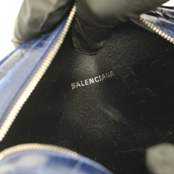 Balenciaga 2020 Embossed XS Camera Bag - Picture 5 of 14